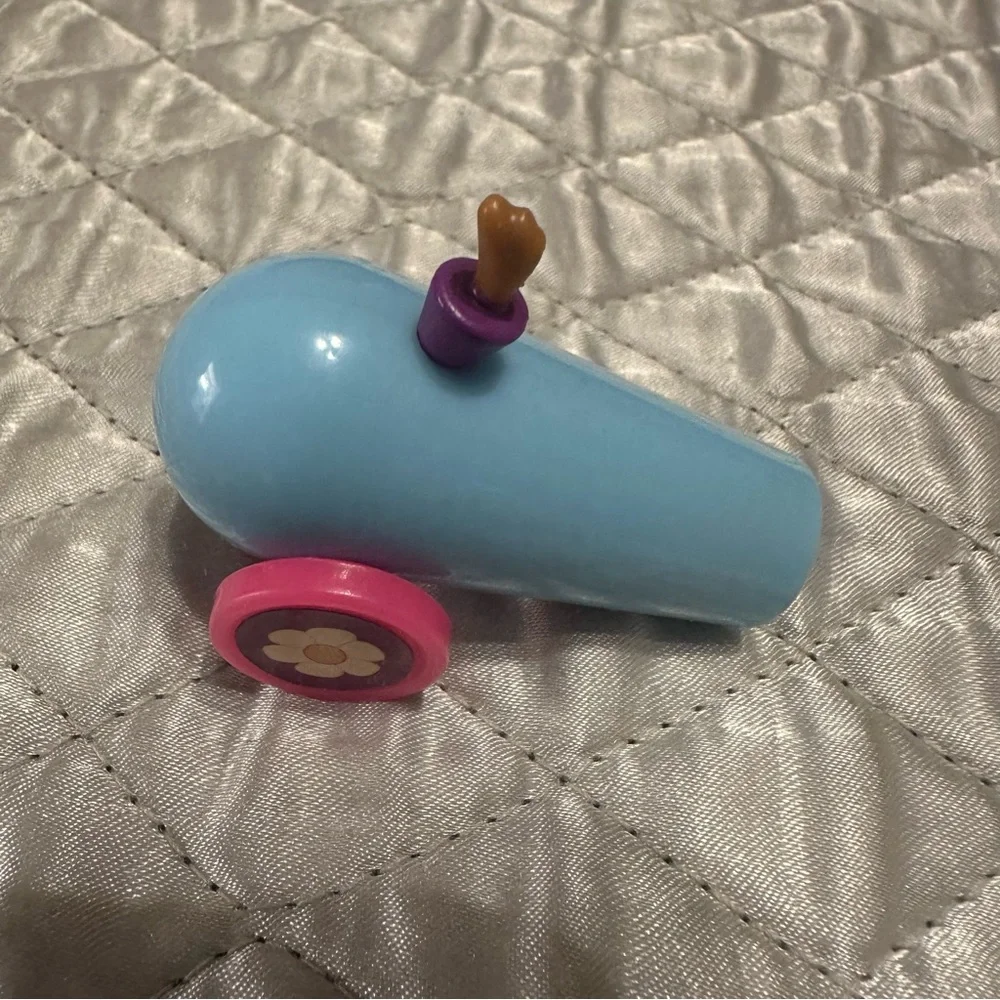 My Little Pony & Shopkins pony -3 ponies & 2 accessories